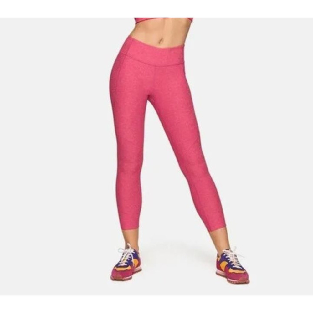 Outdoor Voices 3/4 Warm Up Flamingo pink Leggings Womens Athletic size small